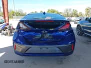 ✅ 2020 Hyundai Ioniq Blue • VIN: KMHC65LC8LU241795 • Lot: 41806566. Wystawiony na IAAI z przebiegiem 63 774 mil. Bezpłatny archiwum sprzedaży aukcyjnych z USA i szczegółowy raport historii pojazdu na DreamBid. Zdjęcie 16.