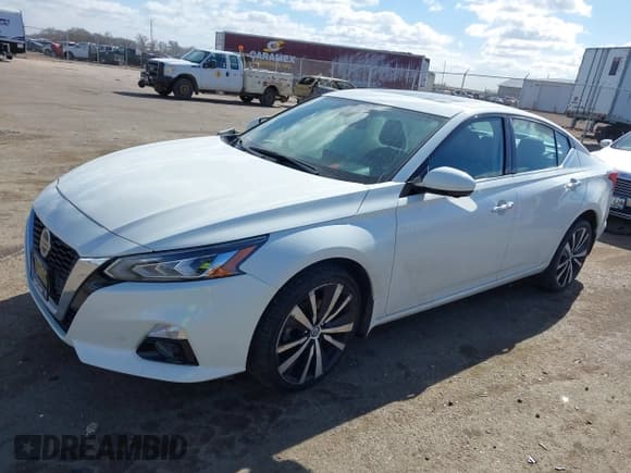 ✅ 2021 Nissan Altima Platinum • VIN: 1N4BL4FW2MN336010 • Лот: 41704547. Опубликован ранее на IAAI с пробегом 65 331 миль. Бесплатный доступ к архиву аукционных продаж из США и подробный отчёт об истории автомобиля на DreamBid. Изображение 17.