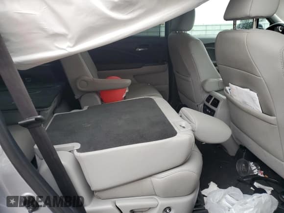 ✅ 2019 Honda Pilot Touring 7-Passenger • VIN: 5FNYF5H62KB011416 • Лот: 67730495. Опубликован ранее на Copart с пробегом 79 657 миль. Бесплатный доступ к архиву аукционных продаж из США и подробный отчёт об истории автомобиля на DreamBid. Изображение 11.