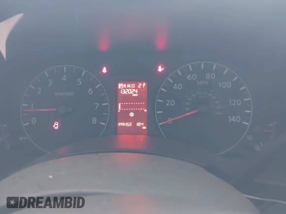 ✅ 2016 Nissan NV SL • VIN: 1N6BF0KY6GN809460 • Lot: 41378499. Wystawiony na IAAI z przebiegiem 132 024 mil. Bezpłatny archiwum sprzedaży aukcyjnych z USA i szczegółowy raport historii pojazdu na DreamBid. Zdjęcie 7.