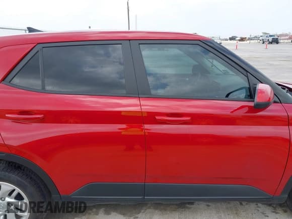 ✅ 2021 Hyundai Venue SE • VIN: KMHRB8A38MU118932 • Lot: 41938919. Listed on IAAI with 49,346 mi. Free auction sales archive from the USA and detailed vehicle history report at DreamBid. Image 13.