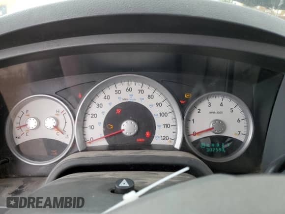 2005 Dodge Dakota SLT z VIN 1D7HW42K35S332944, wystawiony jako Copart lot #78312324 z przebiegiem 302 593 mil mil oraz Czysty tytuł • Clean title. Historia ofert i sprzedaży dostępna na DreamBid. Obrazek 9.