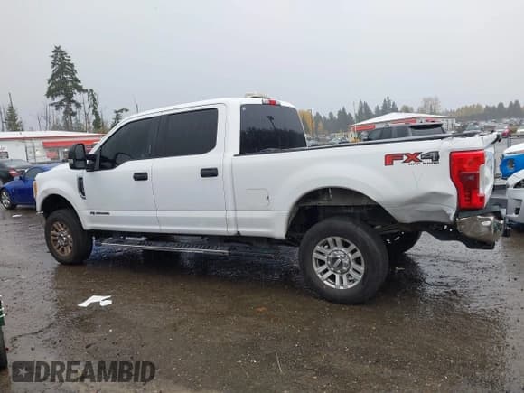 ✅ 2017 Ford F-250 Lariat • VIN: 1FT7W2BT6HEB57627 • Lot: 43643195. Listed on IAAI with 148,765 mi. Free auction sales archive from the USA and detailed vehicle history report at DreamBid. Image 14.