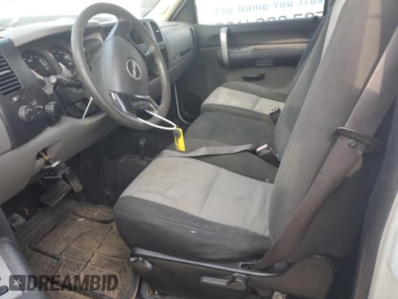 ✅ 2008 GMC Sierra 3500HD DRW SLE2 • VIN: 1GTJK33688F205851 • Lot: 77532264. Wystawiony na Copart z przebiegiem 196 137 mil. Bezpłatny archiwum sprzedaży aukcyjnych z USA i szczegółowy raport historii pojazdu na DreamBid. Zdjęcie 7.