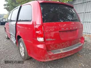 2012 Dodge Grand Caravan SXT z VIN 2C4RDGCG7CR296447, wystawiony jako IAAI lot #43280546 z przebiegiem 117 070 mil mil oraz . Historia ofert i sprzedaży dostępna na DreamBid. Obrazek 3.