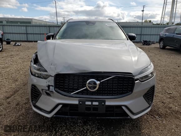 ✅ 2025 Volvo XC60 Ultra • VIN: YV4H60RM7S1008033 • Лот: 80567025. Опубликован ранее на Copart с пробегом 5 778 миль. Бесплатный доступ к архиву аукционных продаж из США и подробный отчёт об истории автомобиля на DreamBid. Изображение 5.