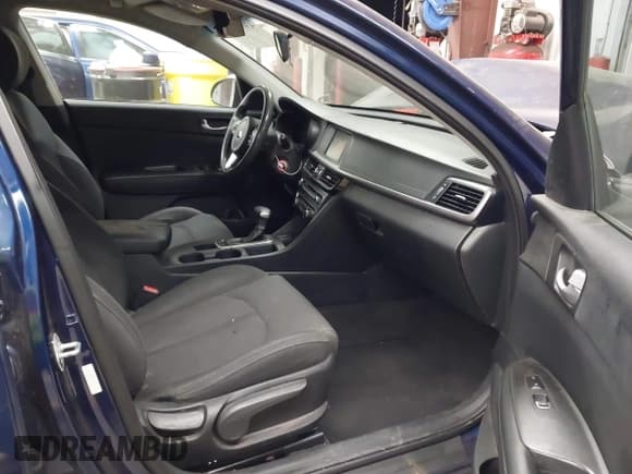 ✅ 2018 Kia Optima LX • VIN: 5XXGT4L35JG197010 • Lot: 43615325. Listed on IAAI with 162,408 mi. Free auction sales archive from the USA and detailed vehicle history report at DreamBid. Image 5.