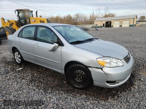 ✅ 2005 Toyota Corolla CE • VIN: 1NXBR32E75Z498380 • Lot: 92313695. Listed on Copart with 254,942 mi. Free auction sales archive from the USA and detailed vehicle history report at DreamBid. Image 4.