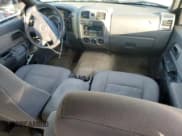 ✅ 2004 Chevrolet Colorado 1SB LS Z85 • VIN: 1GCDT136X48180576 • Лот: 45935625. Опубликован ранее на Copart с пробегом 140 228 миль. Бесплатный доступ к архиву аукционных продаж из США и подробный отчёт об истории автомобиля на DreamBid. Изображение 8.