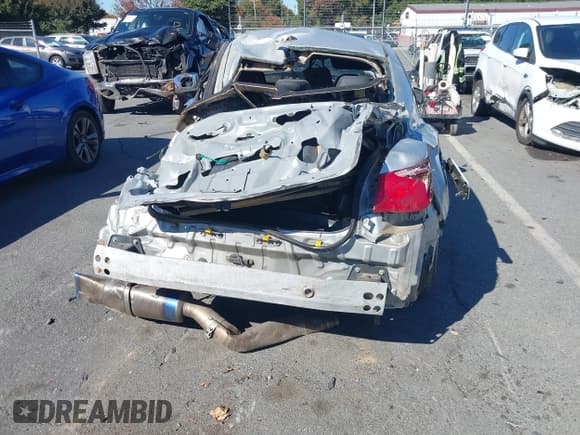 ✅ 2014 Infiniti Q50 Premium • VIN: JN1BV7AP3EM692353 • Lot: 43485818. Wystawiony na IAAI z przebiegiem Nie podano. Bezpłatny archiwum sprzedaży aukcyjnych z USA i szczegółowy raport historii pojazdu na DreamBid. Zdjęcie 15.