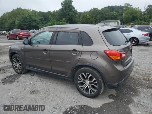 ✅ 2017 Mitsubishi Outlander SE • VIN: JA4AR3AW3HZ048155 • Лот: 69593835. Опубликован ранее на Copart с пробегом 177 506 миль. Бесплатный доступ к архиву аукционных продаж из США и подробный отчёт об истории автомобиля на DreamBid. Изображение 2.