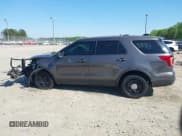 ✅ 2017 Ford Police Interceptor Utility • VIN: 1FM5K8ARXHGC56544 • Лот: 41975462. Опубликован ранее на IAAI с пробегом 183 151 миль. Бесплатный доступ к архиву аукционных продаж из США и подробный отчёт об истории автомобиля на DreamBid. Изображение 14.