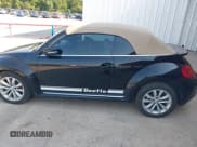 ✅ 2015 Volkswagen Beetle • VIN: 3VW5A7AT9FM816017 • Lot: 42731639. Wystawiony na IAAI z przebiegiem Nie podano. Bezpłatny archiwum sprzedaży aukcyjnych z USA i szczegółowy raport historii pojazdu na DreamBid. Zdjęcie 14.