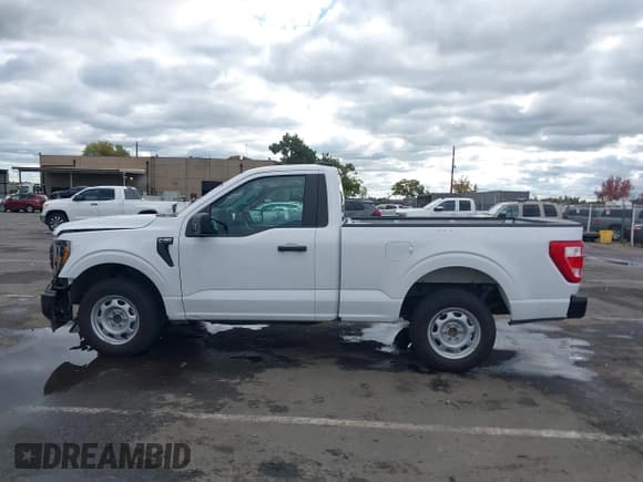 ✅ 2023 Ford F-150 XL • VIN: 1FTMF1CB5PKD04457 • Lot: 43687822. Listed on IAAI with 41,187 mi. Free auction sales archive from the USA and detailed vehicle history report at DreamBid. Image 13.