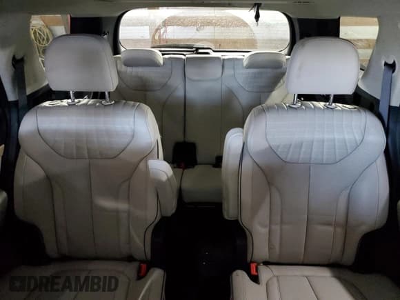 ✅ 2023 Hyundai Palisade Limited • VIN: KM8R5DGE0PU515421 • Лот: 89174155. Опубликован ранее на Copart с пробегом 23 516 миль. Бесплатный доступ к архиву аукционных продаж из США и подробный отчёт об истории автомобиля на DreamBid. Изображение 10.