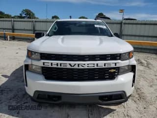 ✅ 2020 Chevrolet Silverado 1500 Custom • VIN: 3GCPWBEF2LG149337 • Lot: 77383784. Wystawiony na Copart z przebiegiem 90 235 mil. Bezpłatny archiwum sprzedaży aukcyjnych z USA i szczegółowy raport historii pojazdu na DreamBid. Zdjęcie 5.