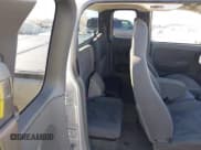 ✅ 2004 Chevrolet Colorado LS Z71 • VIN: 1GCDT196448133938 • Lot: 41647829. Wystawiony na IAAI z przebiegiem 196 530 mil. Bezpłatny archiwum sprzedaży aukcyjnych z USA i szczegółowy raport historii pojazdu na DreamBid. Zdjęcie 8.