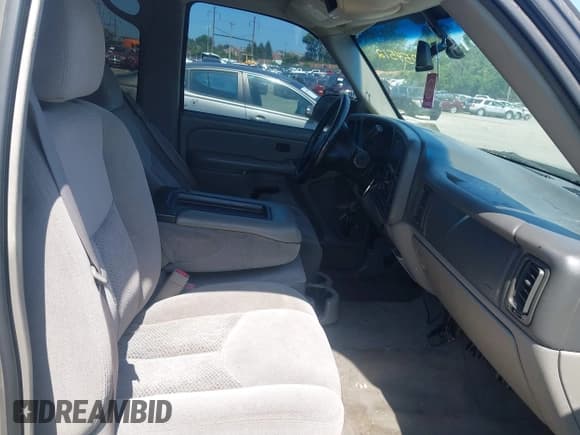 ✅ 2005 Chevrolet Avalanche LS • VIN: 3GNEC12Z05G254512 • Lot: 42584852. Listed on IAAI with 100,907 mi. Free auction sales archive from the USA and detailed vehicle history report at DreamBid. Image 5.
