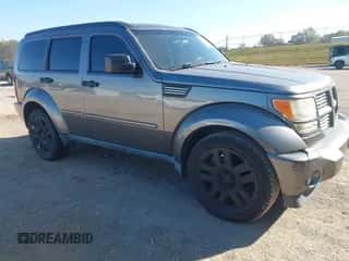 2011 Dodge Nitro Heat z VIN 1D4PU4GK0BW605964, wystawiony jako IAAI lot #43522651 z przebiegiem 153 648 mil mil oraz . Historia ofert i sprzedaży dostępna na DreamBid. Obrazek 1.