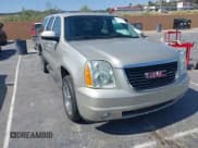✅ 2014 GMC Yukon XL SLT • VIN: 1GKS2KE75ER124650 • Лот: 42593506. Опубликован ранее на IAAI с пробегом 177 393 миль. Бесплатный доступ к архиву аукционных продаж из США и подробный отчёт об истории автомобиля на DreamBid. Изображение 1.