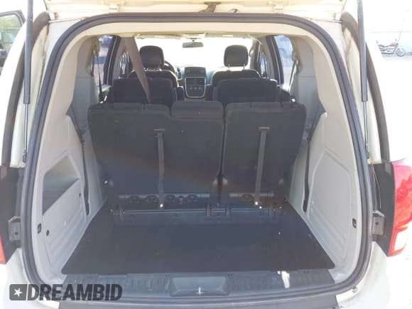 ✅ 2012 Dodge Grand Caravan SE • VIN: 2C4RDGBG6CR220459 • Lot: 43419496. Listed on IAAI with 108,999 mi. Free auction sales archive from the USA and detailed vehicle history report at DreamBid. Image 17.