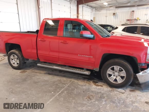 ✅ 2018 Chevrolet Silverado 1500 LT • VIN: 1GCVKREC1JZ242297 • Лот: 43151233. Опубликован ранее на IAAI с пробегом 73 354 миль. Бесплатный доступ к архиву аукционных продаж из США и подробный отчёт об истории автомобиля на DreamBid. Изображение 13.