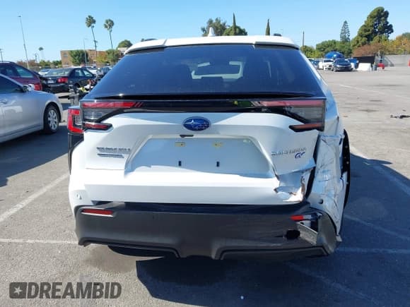 ✅ 2024 Subaru Solterra Limited • VIN: JTMABABA1RA089465 • Лот: 43504382. Опубликован ранее на IAAI с пробегом 3 945 миль. Бесплатный доступ к архиву аукционных продаж из США и подробный отчёт об истории автомобиля на DreamBid. Изображение 17.