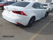 ✅ 2014 Lexus IS 250 • VIN: JTHCF1D22E5007411 • Lot: 43711708. Wystawiony na IAAI z przebiegiem 145 125 mil. Bezpłatny archiwum sprzedaży aukcyjnych z USA i szczegółowy raport historii pojazdu na DreamBid. Zdjęcie 4.
