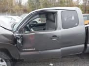 ✅ 2010 Toyota Tacoma • VIN: 5TEUU4EN5AZ734197 • Лот: 43524807. Опубликован ранее на IAAI с пробегом Не указан. Бесплатный доступ к архиву аукционных продаж из США и подробный отчёт об истории автомобиля на DreamBid. Изображение 17.