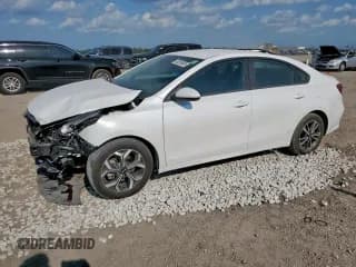 ✅ 2023 Kia Forte LXS • VIN: 3KPF24AD5PE567321 • Лот: 80559685. Опубликован ранее на Copart с пробегом 82 333 миль. Бесплатный доступ к архиву аукционных продаж из США и подробный отчёт об истории автомобиля на DreamBid. Изображение 1.