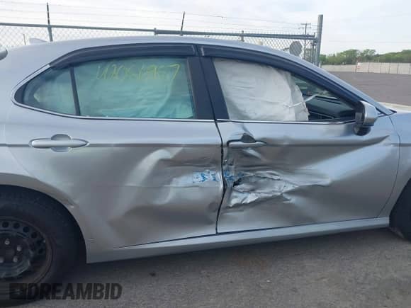 2023 Toyota Camry Hybrid LE с VIN 4T1C31AK7PU600815, выставлен на аукционе IAAI как лот 42086987 с пробегом 88 748 миль миль и . История ставок и продаж доступна на DreamBid. Изображение 6.