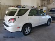 ✅ 2002 Lexus RX 300 • VIN: JTJHF10U120268274 • Lot: 90998415. Listed on Copart with 259,145 mi. Free auction sales archive from the USA and detailed vehicle history report at DreamBid. Image 3.