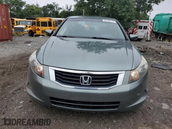 ✅ 2009 Honda Accord EX-L • VIN: 1HGCP26819A062596 • Lot: 69729115. Listed on Copart with 173,334 mi. Free auction sales archive from the USA and detailed vehicle history report at DreamBid. Image 5.