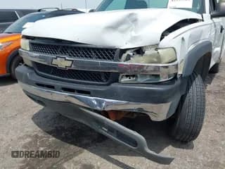 ✅ 2001 Chevrolet Silverado 2500 • VIN: 1GBHC24U21Z317783 • Lot: 42353945. Wystawiony na IAAI z przebiegiem 210 708 mil. Bezpłatny archiwum sprzedaży aukcyjnych z USA i szczegółowy raport historii pojazdu na DreamBid. Zdjęcie 6.