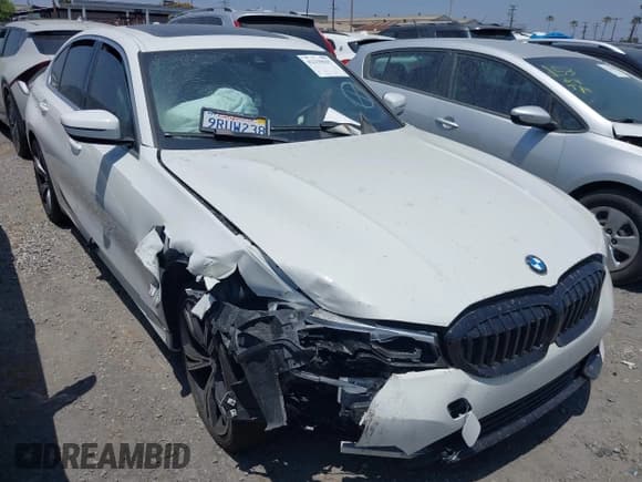 ✅ 2021 BMW 3 Series 330i • VIN: 3MW5R1J02M8C06736 • Лот: 42159657. Опубликован ранее на IAAI с пробегом Не указан. Бесплатный доступ к архиву аукционных продаж из США и подробный отчёт об истории автомобиля на DreamBid. Изображение 1.