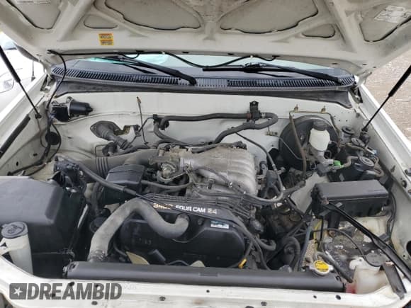 ✅ 2000 Toyota Tundra • VIN: 5TBJN3215YS035907 • Lot: 55167095. Listed on Copart with 100,938 mi. Free auction sales archive from the USA and detailed vehicle history report at DreamBid. Image 11.