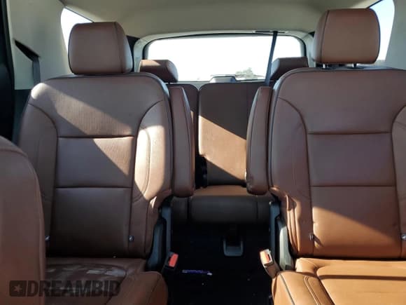 ✅ 2019 Chevrolet Traverse High Country • VIN: 1GNEVJKW3KJ115713 • Lot: 66940215. Listed on Copart with 96,840 mi. Free auction sales archive from the USA and detailed vehicle history report at DreamBid. Image 10.