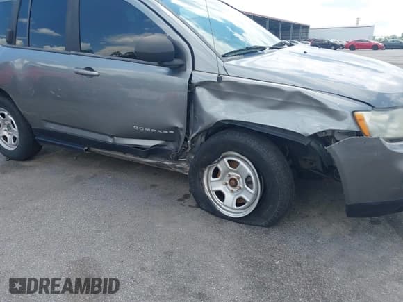 ✅ 2011 Jeep Compass Limited • VIN: 1J4NT5FBXBD236468 • Лот: 42719983. Опубликован ранее на IAAI с пробегом 186 806 миль. Бесплатный доступ к архиву аукционных продаж из США и подробный отчёт об истории автомобиля на DreamBid. Изображение 6.
