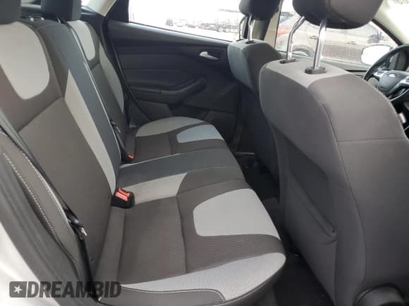 ✅ 2012 Ford Focus SE • VIN: 1FAHP3K23CL188553 • Lot: 93265285. Wystawiony na Copart z przebiegiem 63 010 mil. Bezpłatny archiwum sprzedaży aukcyjnych z USA i szczegółowy raport historii pojazdu na DreamBid. Zdjęcie 10.