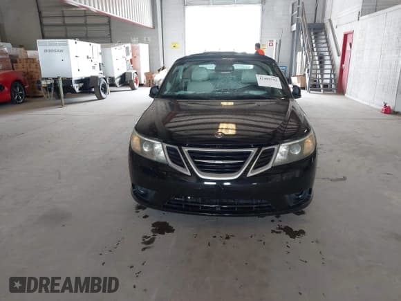 ✅ 2011 Saab 9-3 • VIN: YS3FA7CY7B1309942 • Lot: 42409342. Listed on IAAI with 102,178 mi. Free auction sales archive from the USA and detailed vehicle history report at DreamBid. Image 12.