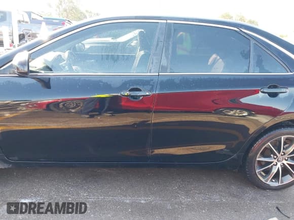 ✅ 2016 Toyota Camry SE • VIN: 4T1BF1FK0GU215740 • Lot: 43408865. Listed on IAAI with 151,296 mi. Free auction sales archive from the USA and detailed vehicle history report at DreamBid. Image 15.