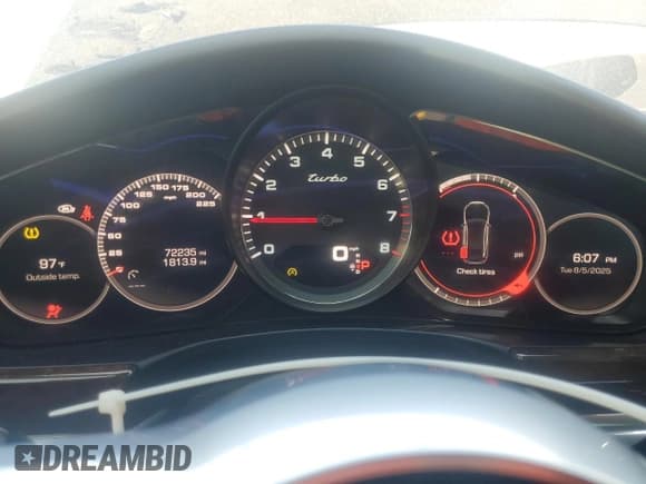 ✅ 2017 Porsche Panamera Turbo • VIN: WP0AF2A73HL152598 • Lot: 66929435. Listed on Copart with 72,235 mi. Free auction sales archive from the USA and detailed vehicle history report at DreamBid. Image 9.