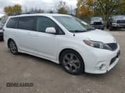 ✅ 2012 Toyota Sienna SE • VIN: 5TDXK3DC5CS204342 • Lot: 43501279. Listed on IAAI with 267,839 mi. Free auction sales archive from the USA and detailed vehicle history report at DreamBid. Image 1.