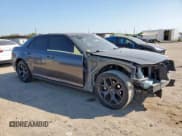 ✅ 2021 Chrysler 300 S • VIN: 2C3CCABGXMH585504 • Лот: 71813585. Опубликован ранее на Copart с пробегом 102 298 миль. Бесплатный доступ к архиву аукционных продаж из США и подробный отчёт об истории автомобиля на DreamBid. Изображение 4.