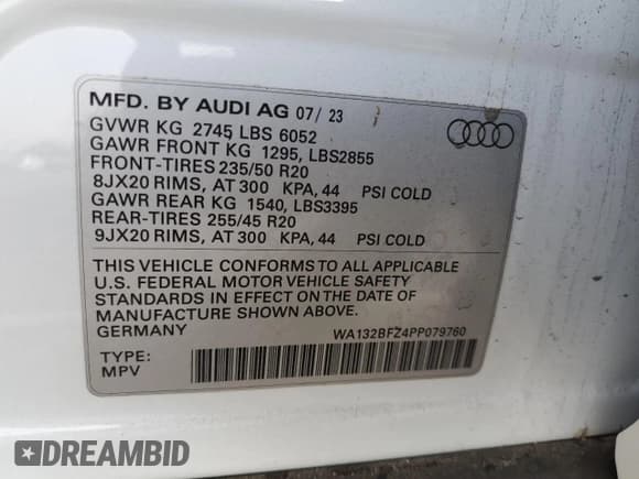 ✅ 2023 Audi Q4 e-tron Sportback Premium Plus • VIN: WA132BFZ4PP079760 • Lot: 43279455. Wystawiony na Copart z przebiegiem 9 754 mil. Bezpłatny archiwum sprzedaży aukcyjnych z USA i szczegółowy raport historii pojazdu na DreamBid. Zdjęcie 13.