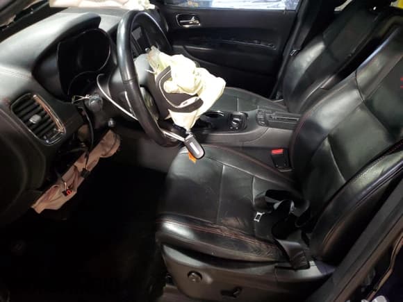 ✅ 2018 Dodge Durango R/T • VIN: 1C4SDJCT8JC226358 • Lot: 87237725. Wystawiony na Copart z przebiegiem Nie podano. Bezpłatny archiwum sprzedaży aukcyjnych z USA i szczegółowy raport historii pojazdu na DreamBid. Zdjęcie 7.