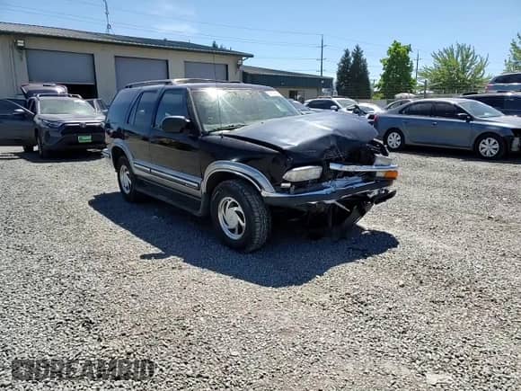 1999 Chevrolet Blazer LT с VIN 1GNDT13W4X2248675, выставлен на аукционе Copart как лот 59103635 с пробегом 105 827 миль миль и Списание • Salvage title. История ставок и продаж доступна на DreamBid. Изображение 14.