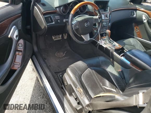 ✅ 2011 Cadillac CTS Premium • VIN: 1G6DS1ED1B0163517 • Lot: 70554655. Listed on Copart with 239,472 mi. Free auction sales archive from the USA and detailed vehicle history report at DreamBid. Image 8.