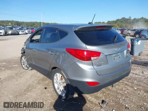 ✅ 2012 Hyundai Tucson Limited • VIN: KM8JUCAC7CU372821 • Лот: 43421774. Размещён на IAAI с пробегом 177 984 миль миль. Получите бесплатный доступ к архиву аукционных продаж из США и посмотрите подробный отчёт об истории автомобиля на DreamBid. Изображение 3.