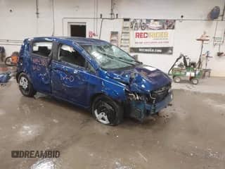 2013 Chevrolet Sonic LS z VIN 1G1JA6SHXD4176715, wystawiony jako IAAI lot #41184380 z przebiegiem 169 474 mil mil oraz . Historia ofert i sprzedaży dostępna na DreamBid. Obrazek 1.